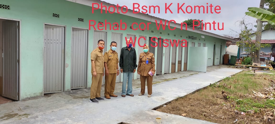 Rehab Cor WC dan Pintu WC siswa