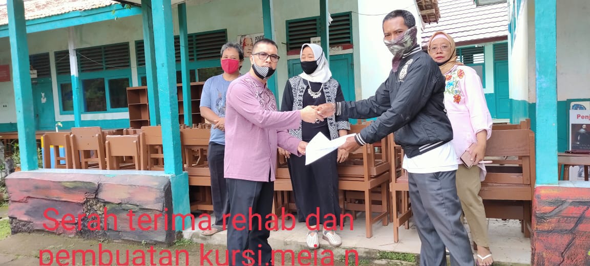 Rehab dan pembuatan meja, kursi