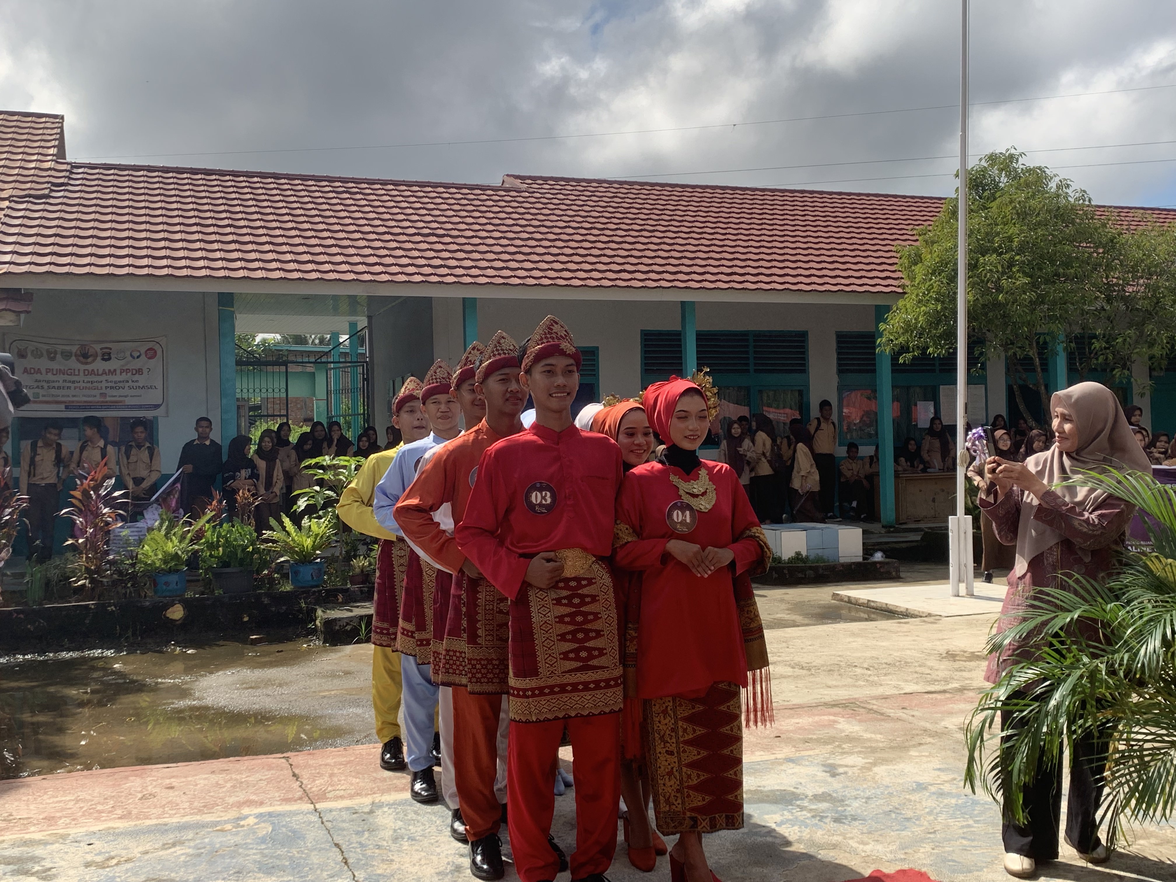 Kegiatan grand final bujang gadis tahun 2024