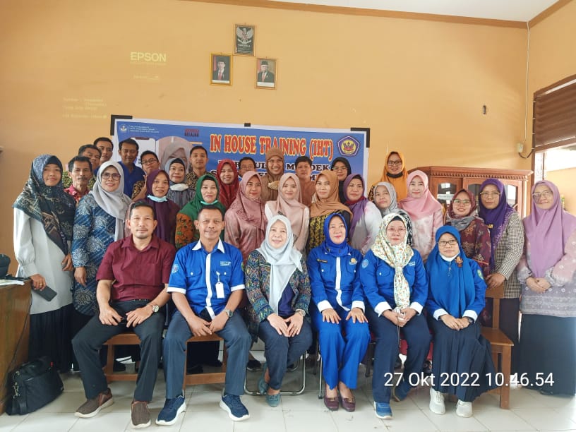 IHT bersama SMP Negeri 5 Palembang