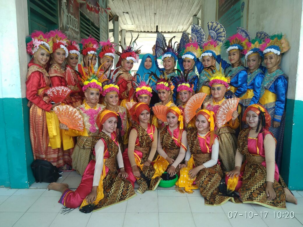 seni tari